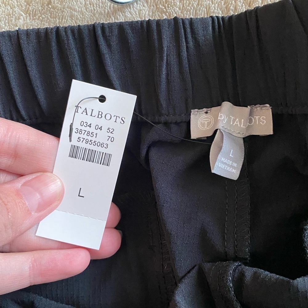 NWT - T by Talbots - JOURNEY RIPSTOP CARGO SKORT - Size Large - Picture 7 of 8